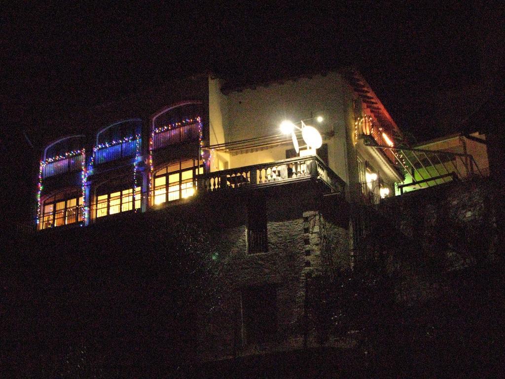Locanda Del Pittore Arcumeggia Kültér fotó