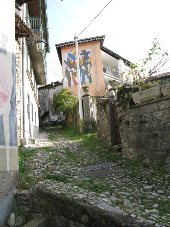 Locanda Del Pittore Arcumeggia Kültér fotó