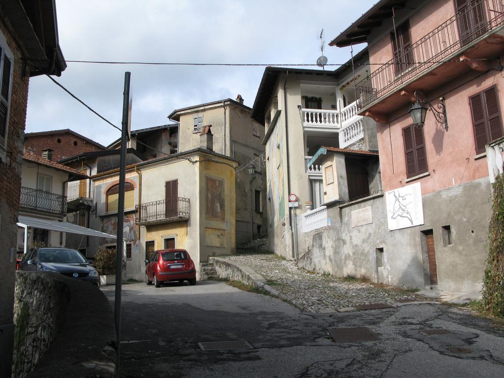 Locanda Del Pittore Arcumeggia Kültér fotó
