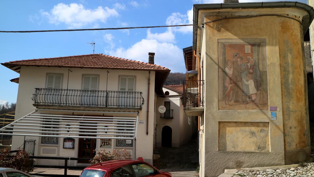 Locanda Del Pittore Arcumeggia Kültér fotó