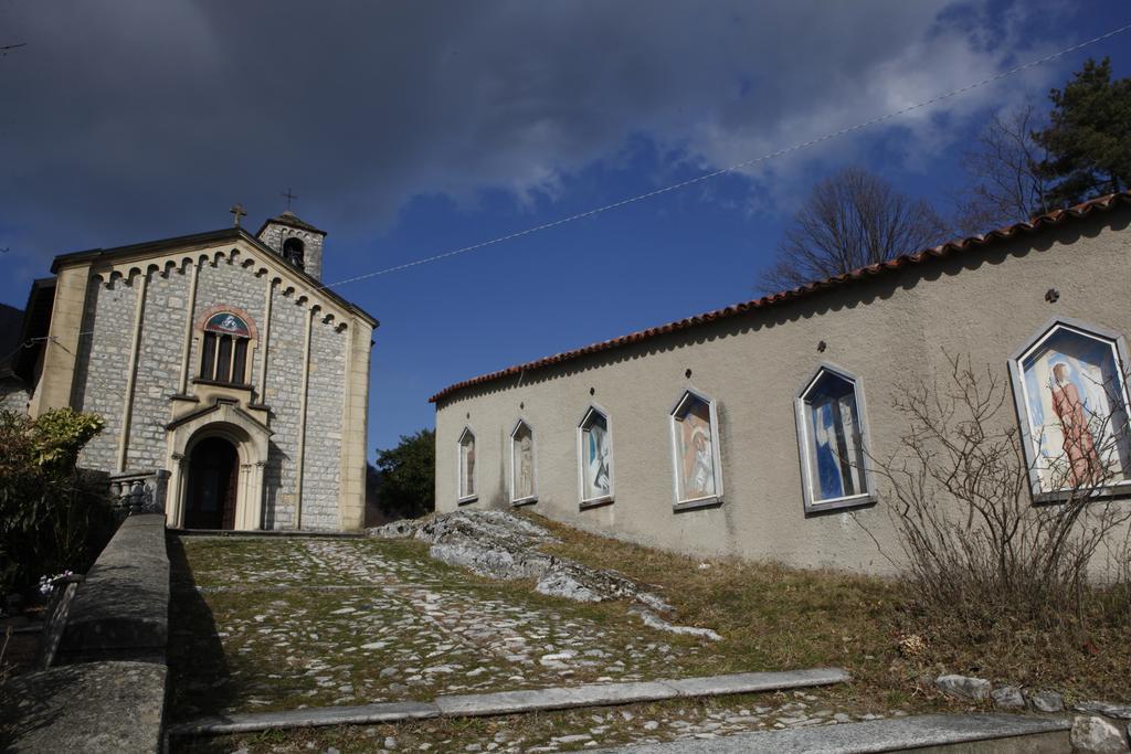 Locanda Del Pittore Arcumeggia Kültér fotó